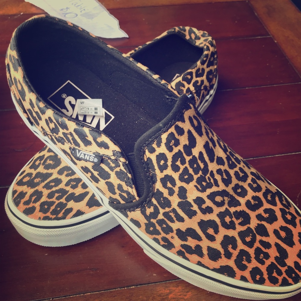 Unique leopard Vans